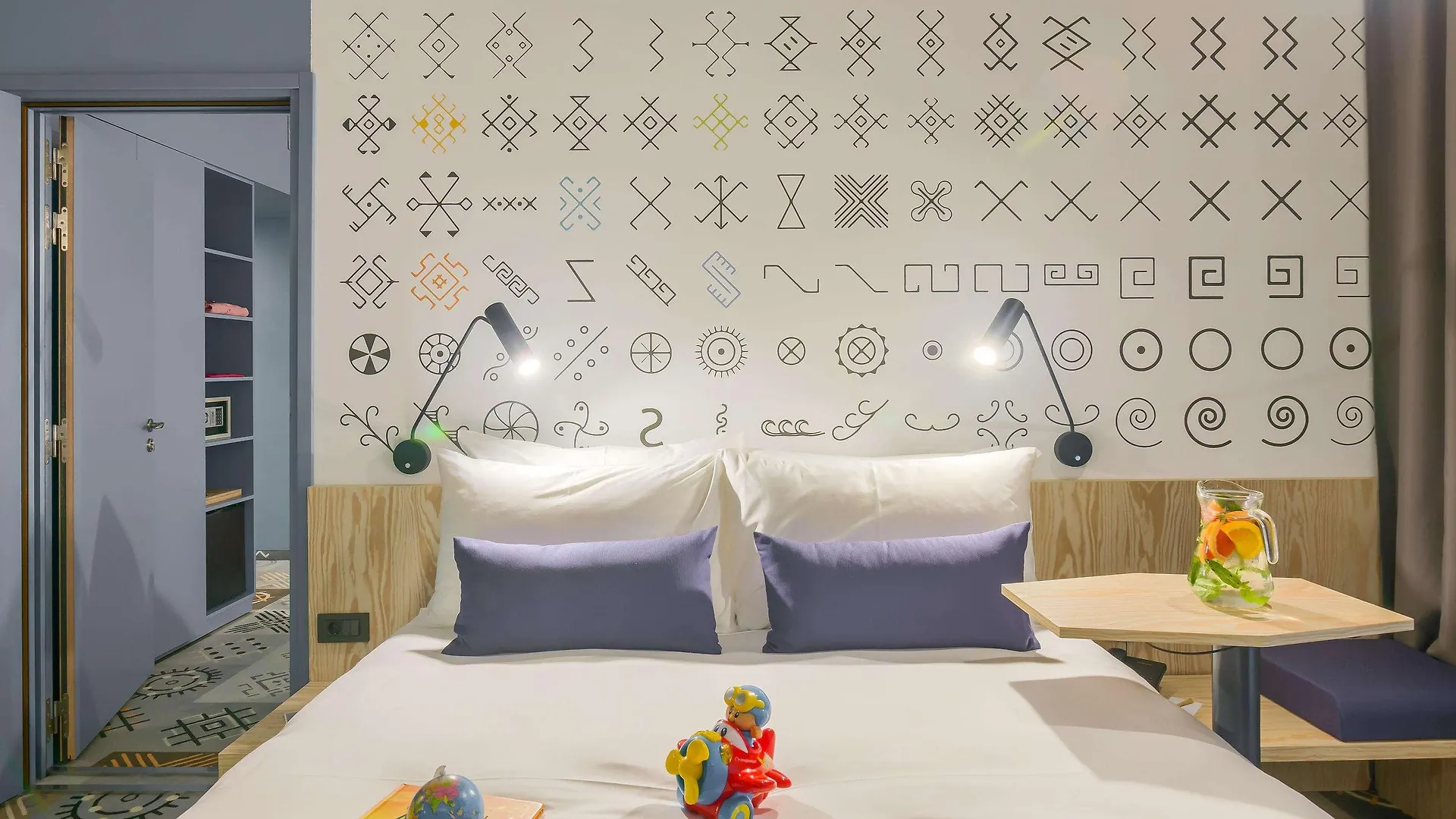 Ibis Styles Bucharest City Center 3*,  Romania